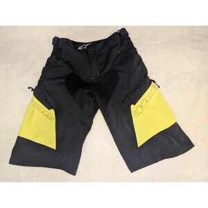 Alpinestars Drop 2 Riding Shorts Men's Size 30 Black and Yellow